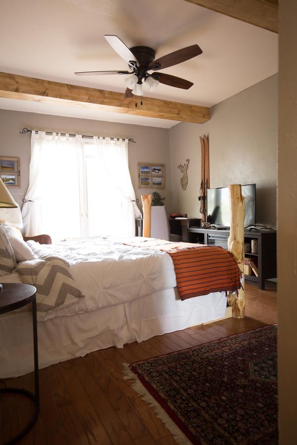 Pueblo Canyon Inn Los Alamos Luaran gambar